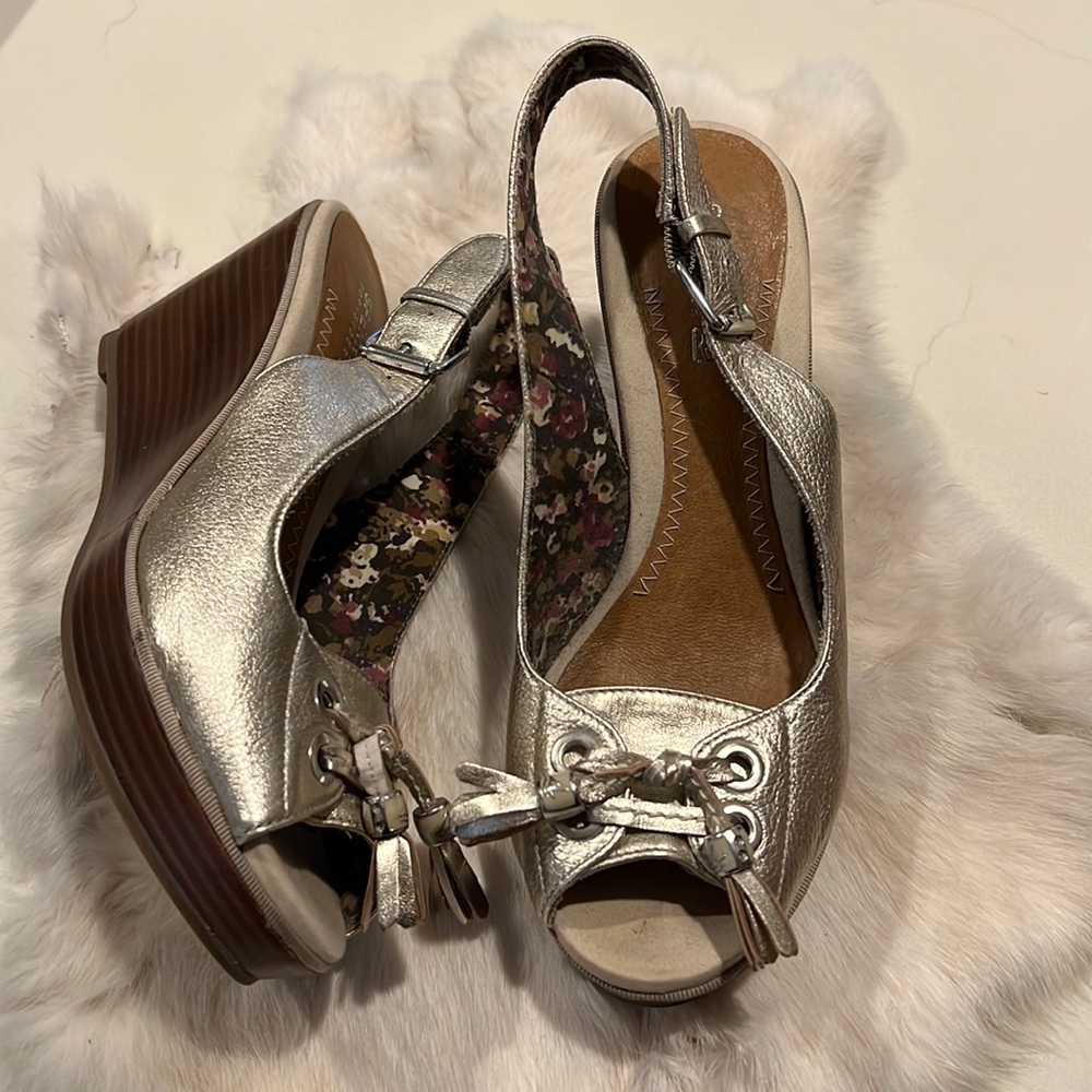 Sperry open toe leather wedge shoe